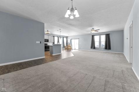 9046 Gordimer Circle Indianapolis IN 46239