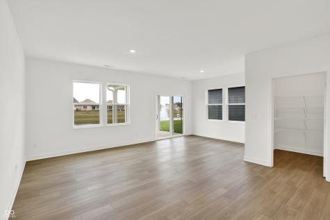 5262 Nettleton Way Avon IN 46123