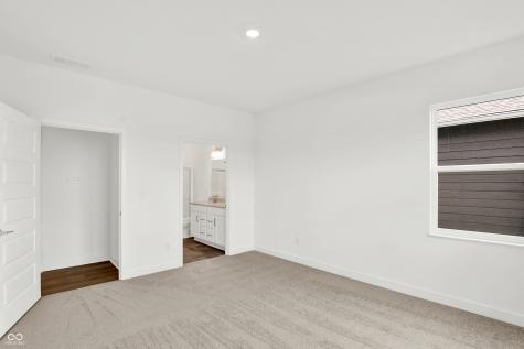 5262 Nettleton Way Avon IN 46123