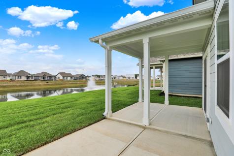 5262 Nettleton Way Avon IN 46123