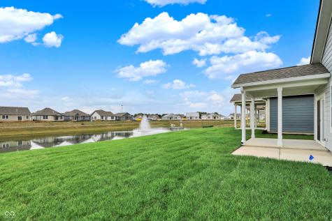 5262 Nettleton Way Avon IN 46123