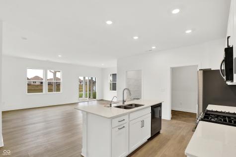 5262 Nettleton Way Avon IN 46123