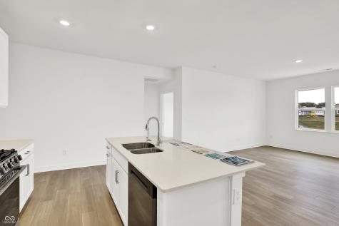 5262 Nettleton Way Avon IN 46123