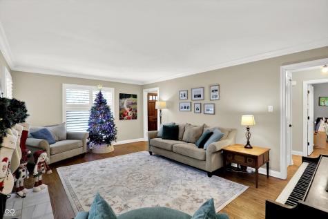 6006 Hillside Avenue W Drive Indianapolis IN 46220