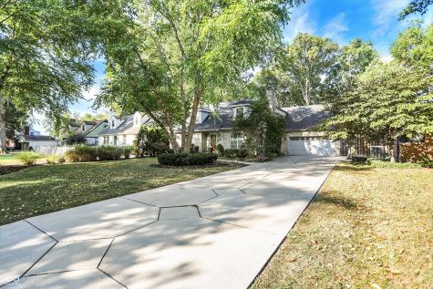 6006 Hillside Avenue W Drive Indianapolis IN 46220