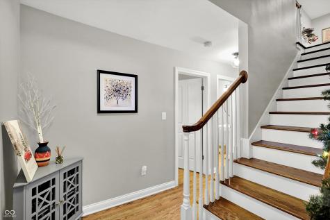 6006 Hillside Avenue W Drive Indianapolis IN 46220