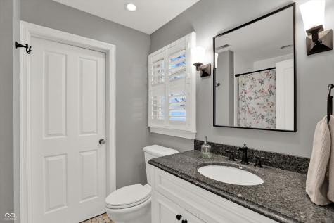 6006 Hillside Avenue W Drive Indianapolis IN 46220