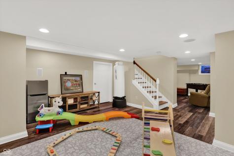 6006 Hillside Avenue W Drive Indianapolis IN 46220