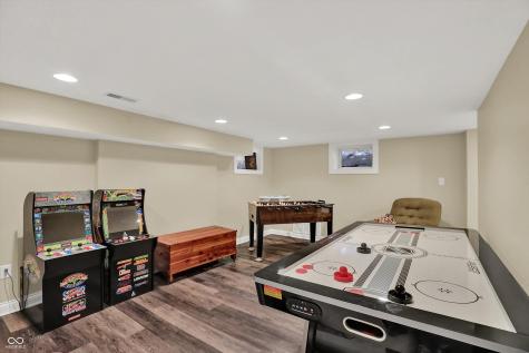 6006 Hillside Avenue W Drive Indianapolis IN 46220