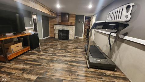604 E State Street Kingman IN 47952