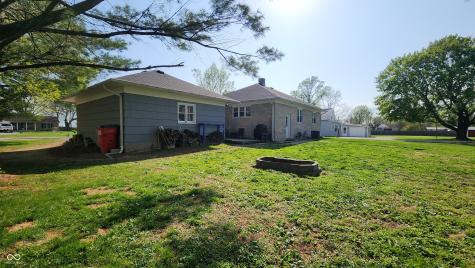604 E State Street Kingman IN 47952