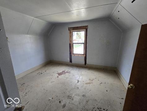 3523 E 10th Street Indianapolis IN 46201