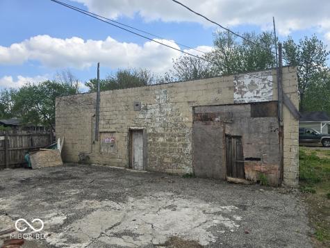 3523 E 10th Street Indianapolis IN 46201