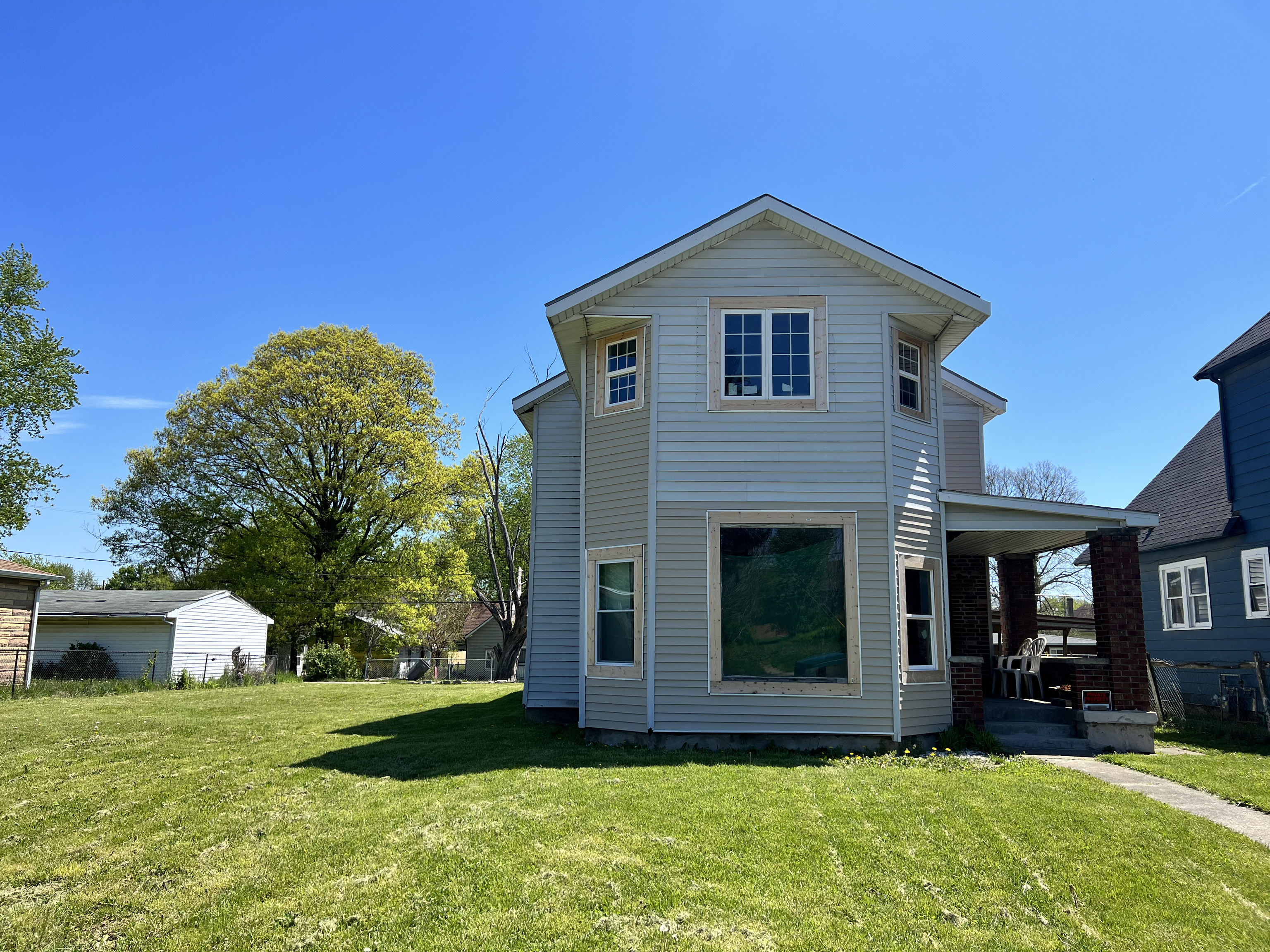 2217 Drive Andrew J Brown Avenue Indianapolis IN 46205
