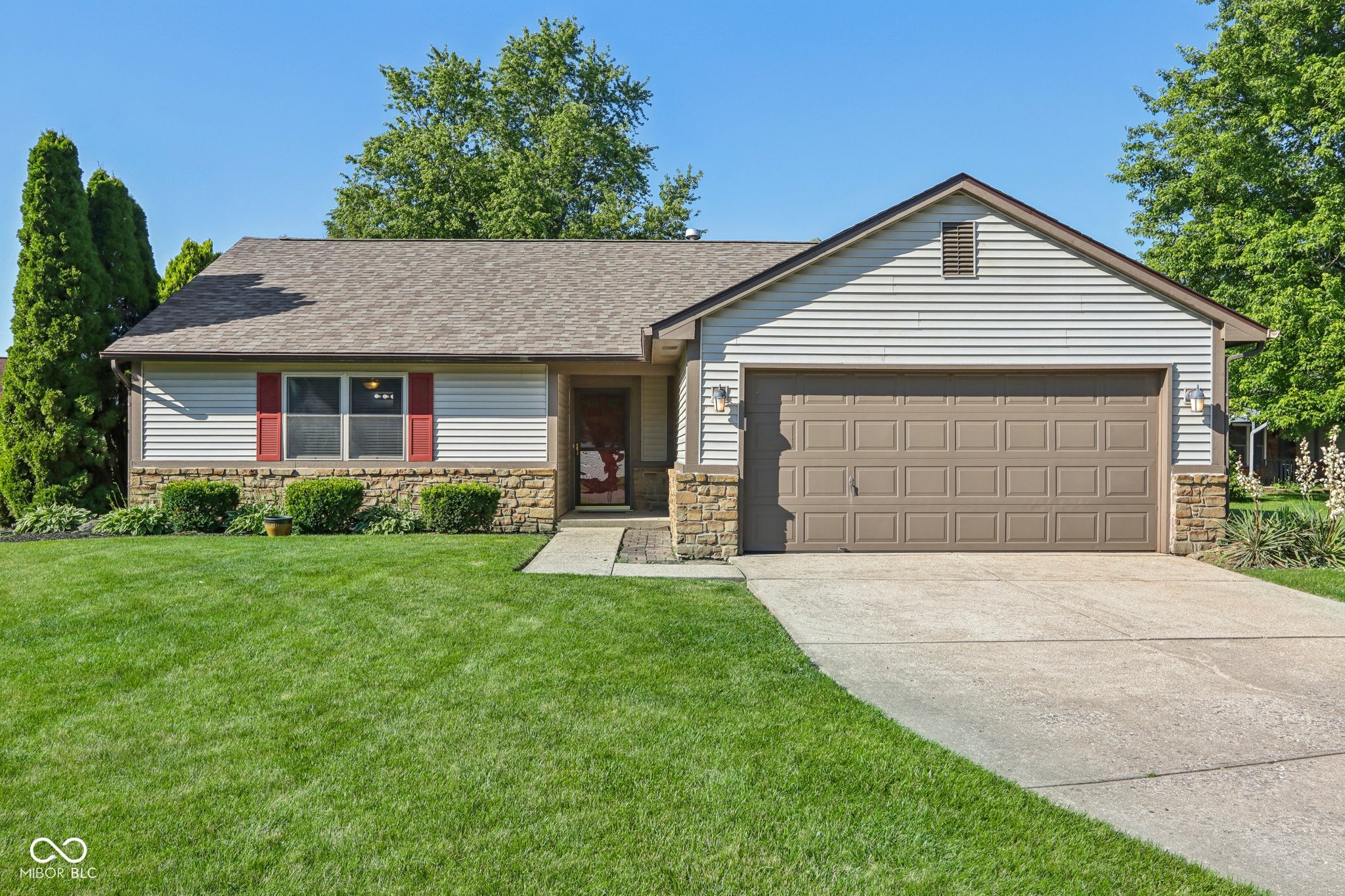 6131 Chris Anne Court Indianapolis IN 46237