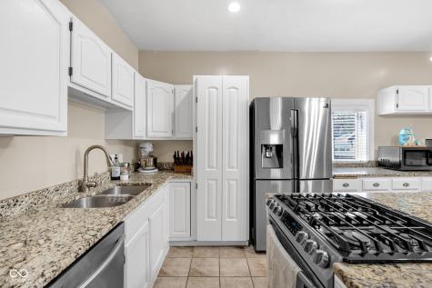 406 E 51st Street Indianapolis IN 46205