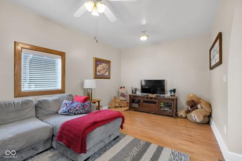 406 E 51st Street Indianapolis IN 46205