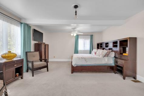 406 E 51st Street Indianapolis IN 46205