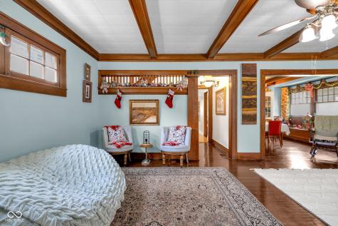 406 E 51st Street Indianapolis IN 46205
