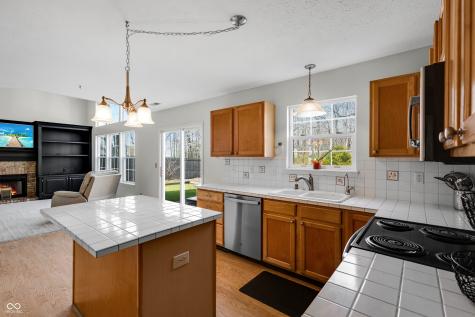 7738 Bright Leaf Circle Indianapolis IN 46239