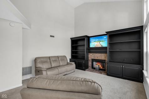 7738 Bright Leaf Circle Indianapolis IN 46239