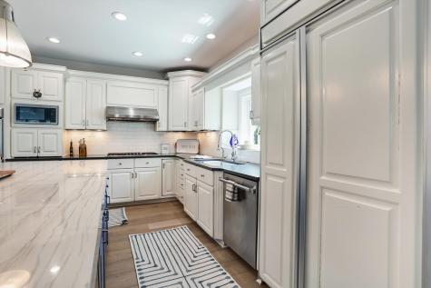 2050 Mulsanne Drive Zionsville IN 46077
