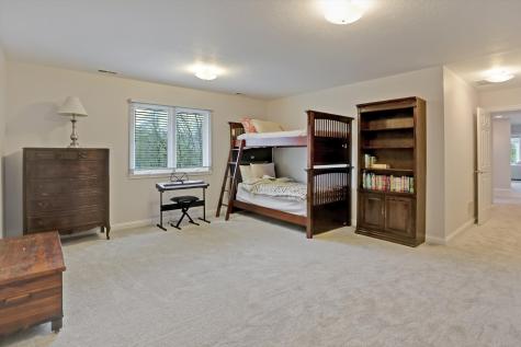 2050 Mulsanne Drive Zionsville IN 46077