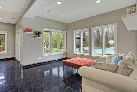 2050 Mulsanne Drive Zionsville IN 46077