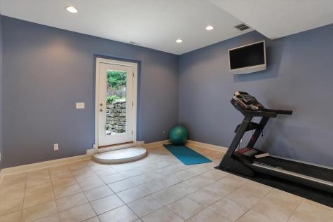 2050 Mulsanne Drive Zionsville IN 46077