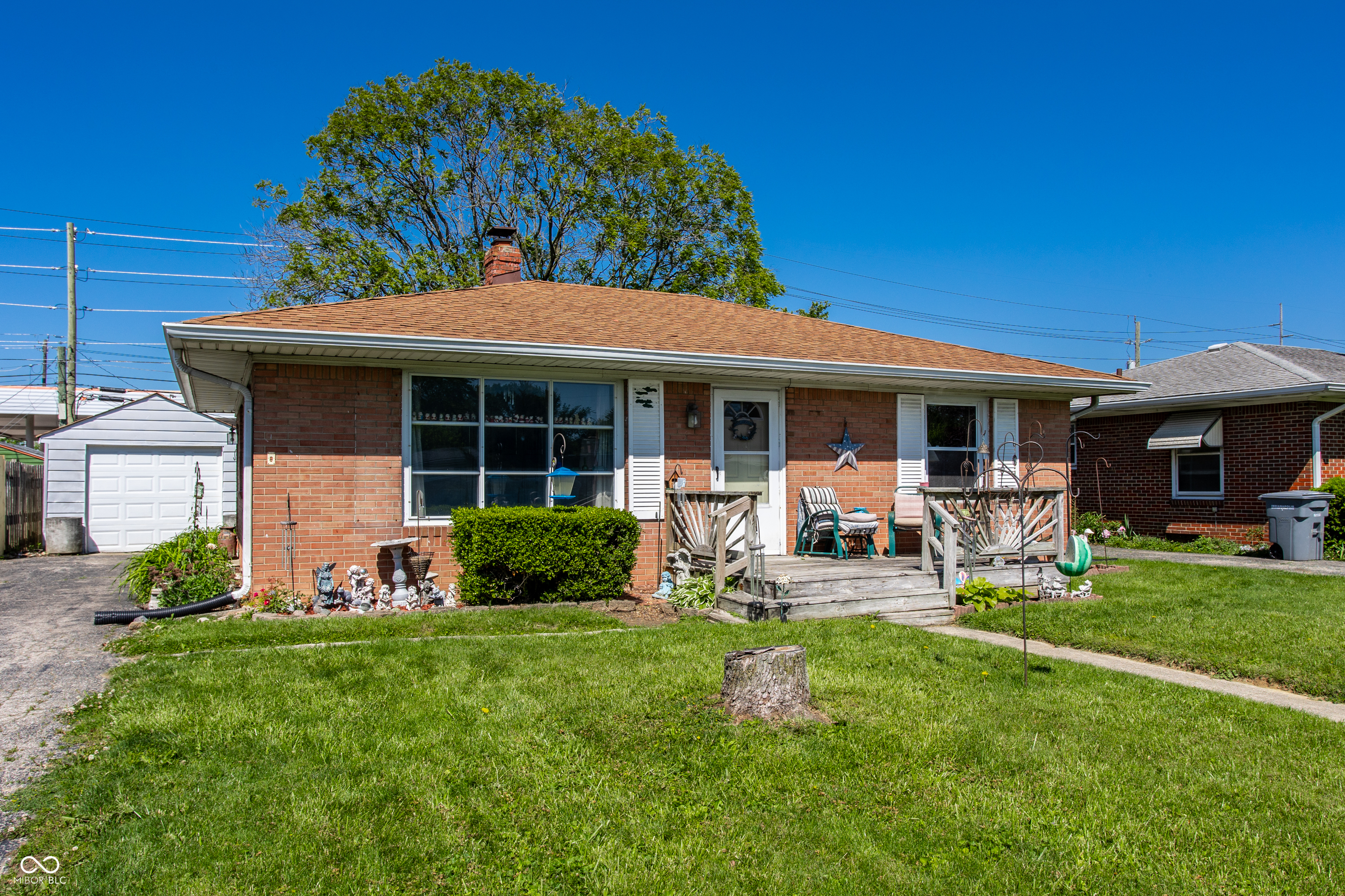 1616 Englewood Drive Indianapolis IN 46219