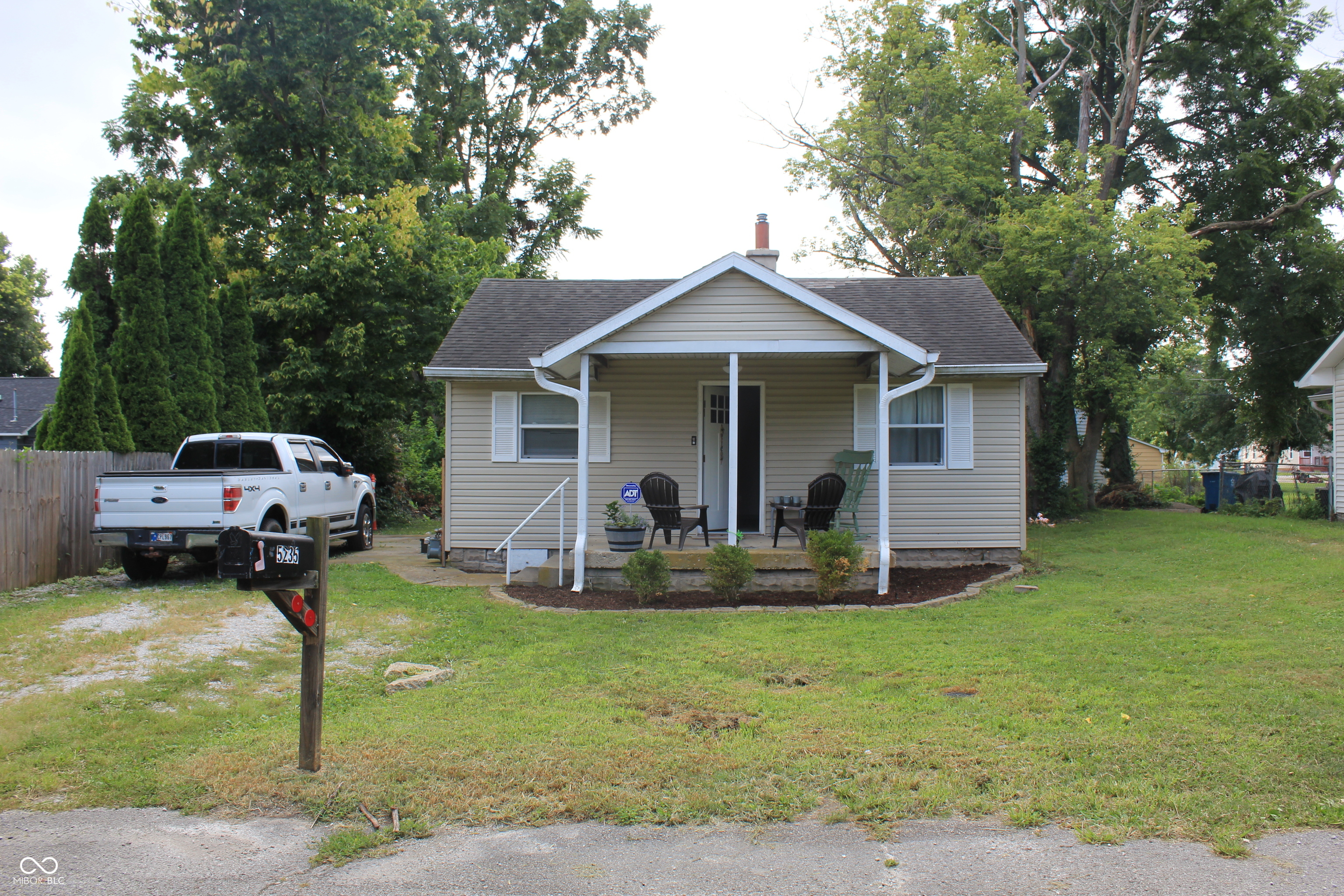 5235 Ida Street Indianapolis IN 46241