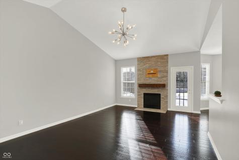 5873 Lost Oaks Drive Carmel IN 46033