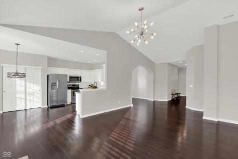 5873 Lost Oaks Drive Carmel IN 46033