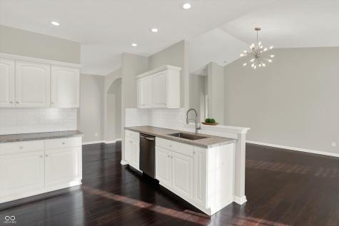 5873 Lost Oaks Drive Carmel IN 46033