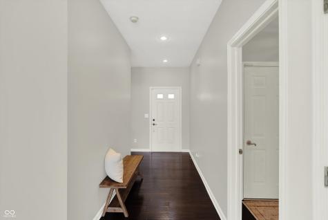 5873 Lost Oaks Drive Carmel IN 46033