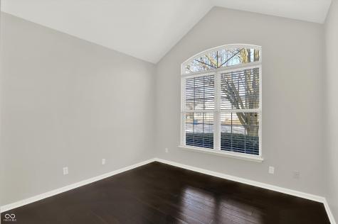 5873 Lost Oaks Drive Carmel IN 46033