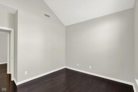 5873 Lost Oaks Drive Carmel IN 46033