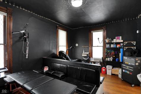 1112 S 10th Street Noblesville IN 46060