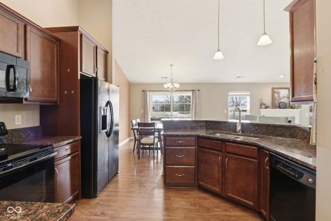 5911 Edelle Drive Indianapolis IN 46237