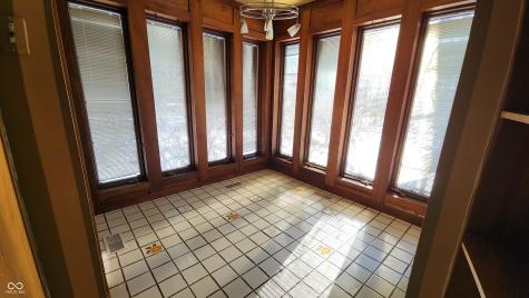 1677 W Forest Road Crawfordsville IN 47933