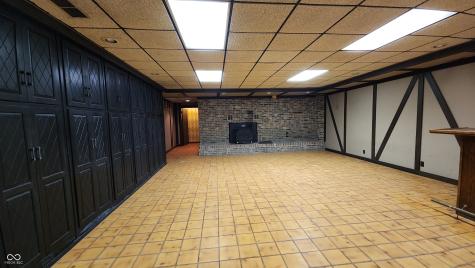 1677 W Forest Road Crawfordsville IN 47933