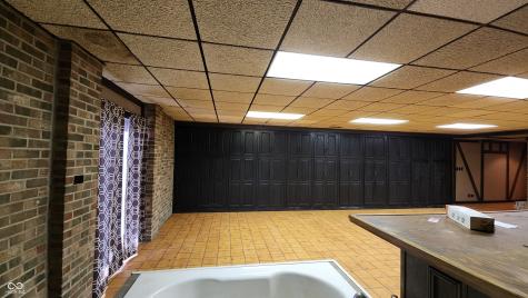 1677 W Forest Road Crawfordsville IN 47933