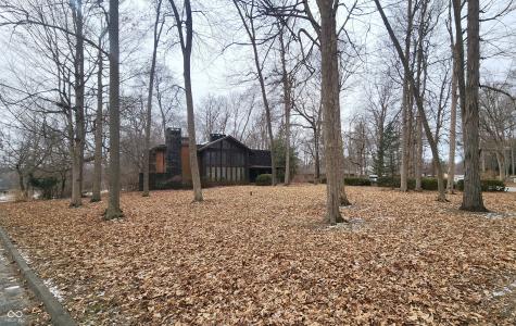 1677 W Forest Road Crawfordsville IN 47933