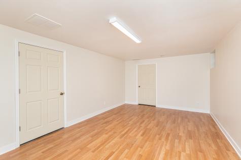 5204 Crittenden Avenue Indianapolis IN 46220
