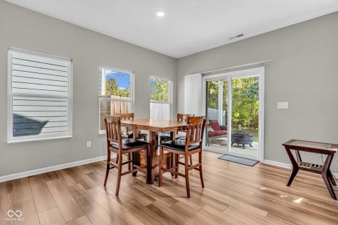 1195 S Aberdeen Drive Franklin IN 46131