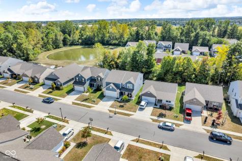 1195 S Aberdeen Drive Franklin IN 46131