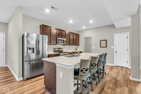 1195 S Aberdeen Drive Franklin IN 46131