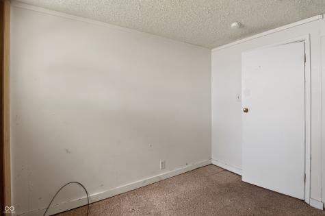 3018 Elmhurst Drive Indianapolis IN 46226