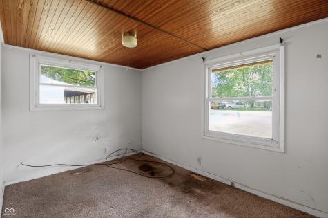 3018 Elmhurst Drive Indianapolis IN 46226