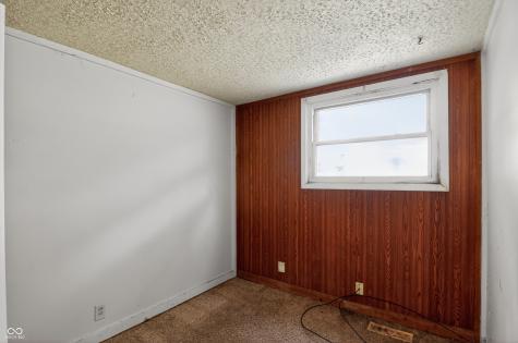 3018 Elmhurst Drive Indianapolis IN 46226